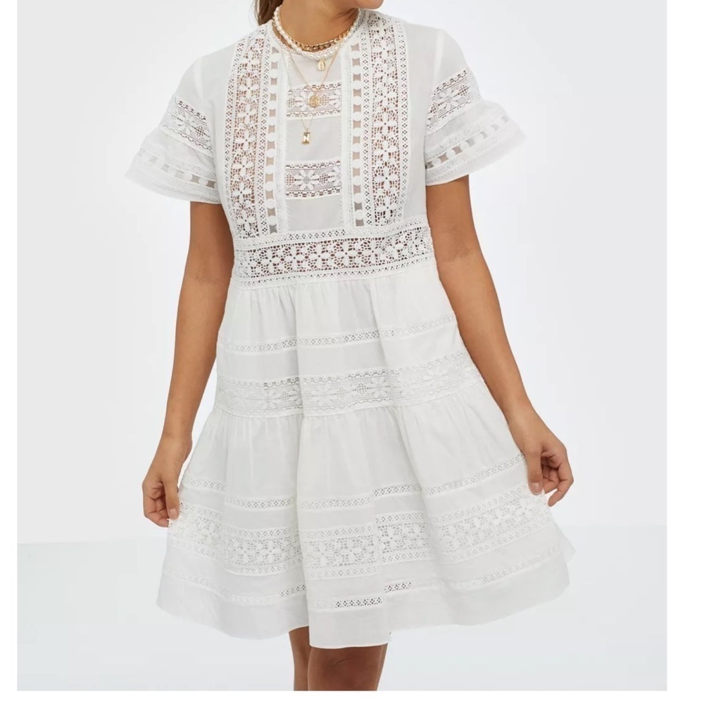 Elegant White Lace Dress